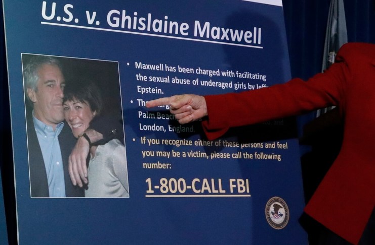 Ghislaine Maxwell, cómplice del delincuente sexual Jeffrey Epstein, ofrece exculpar a Donald Trump a cambio de un indulto.