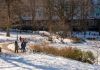 Archivo de personas caminando por la nieve en el Central Park de Nueva York. Foto La Hora: EFE