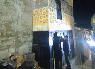 El negocio conocido como "Gato Negro" y/o "Crucero del Amor", fue clausurado por el MP por posible trata de personas. Foto La Hora: MP