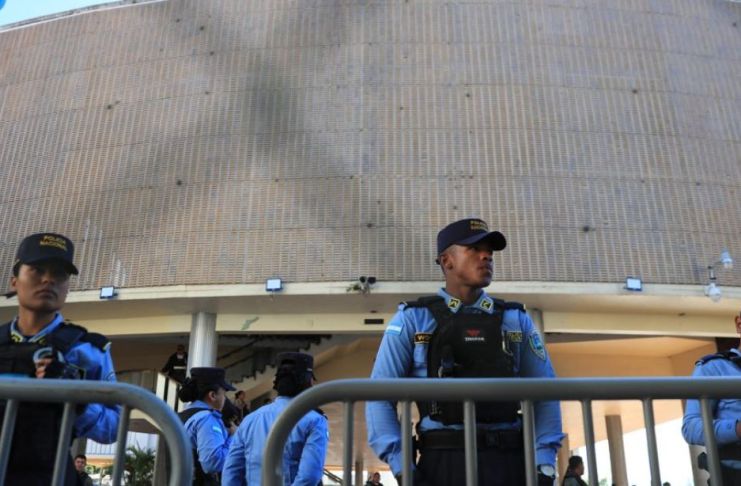 La reforma fue aprobada en dos debates y contó con el respaldo de más de 90 de los 128 diputados que integran el Parlamento. Foto La Hora: EFE