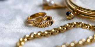 Pasajeras detenidas tras ingresar al país con más de medio millón de quetzales en oro sin declarar