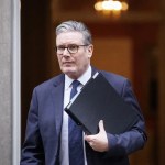El primer ministro británico, Keir Starmer, agradeció este martes el apoyo mostrado por sus ministros para mantenerse en el cargo.