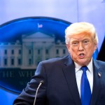 El presidente de Estados Unidos, Donald Trump, dijo este sábado que subirá a un 15 % el nuevo arancel a las importaciones de todos los países.