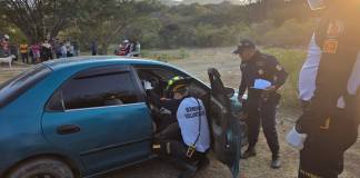 ¿Vehiculo donde fue localizado el guardia del SP que trasladaba al reo desde Quiche a Huehuetenango
