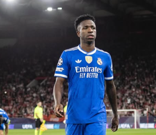 Tras polémica por supuesto racismo, el delantero brasileño Vinícius Júnior ha empezado a recibir numerosas muestras de apoyo de cientos de usuarios.