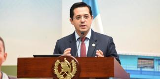 Exclusión de aspirantes a la CC por el Ejecutivo se hará conforme a requisitos constitucionales y no de méritos.