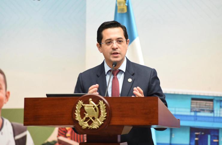 Exclusión de aspirantes a la CC por el Ejecutivo se hará conforme a requisitos constitucionales y no de méritos.