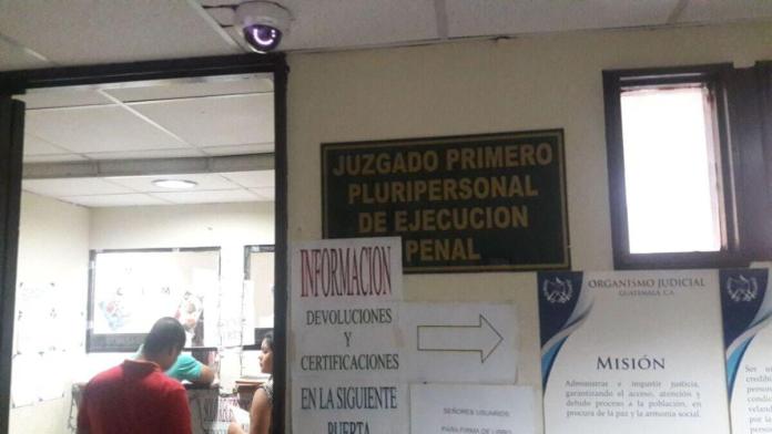 El Juzgado Octavo Penal dictó sobreseimiento a favor de la exsecretaria del Juzgado de Ejecución Penal al no encontrar vínculos en el caso Fugas. Foto La Hora: Archivo