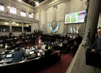 Los diputados, entre ellos, el oficialismo lograron consensos para la distribución de las comisiones para 2026. Foto: La Hora / José Orozco