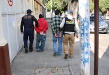 La Policía Nacional Civil reportó la detención de dos personas luego de ser deportadas a Guatemala y que son requeridas por juzgados del país. Foto La Hora: PNC