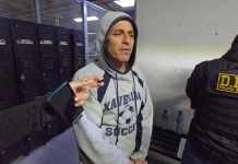 El exdirector de Fraijanes II detenido esta mañana, aseguró que desconoce los motivos por los cuales fue capturado. Foto La Hora: Sergio Osegueda