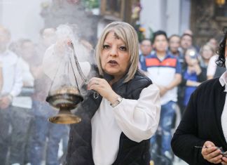 La feligresía católica acude a las distintas iglesias para participar en la misa del Miércoles de Ceniza y comenzar su tiempo de penitencia. Foto La Hora: Parroquia La Merced-Guatemala