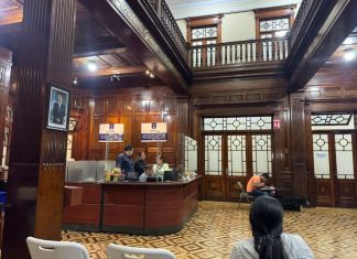 En la Secretaría General de la Presidencia se recibieron los expedientes de los profesionales que buscan ser magistrados para la CC y este 20 de febrero venció el plazo. Foto La Hora: Kenneth Jordán