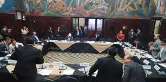 Los jefes de bloque aprobaron las agendas de las plenarias de la presente semana. Foto: La Hora