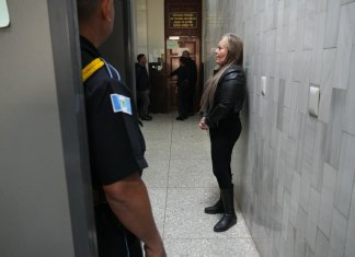 María Marta Castañeda se presentó ante el Juzgado de Mayor Riesgo A para escuchar la audiencia de anticipo de prueba dentro del caso por el atentado contra MIriam Reguero. Foto La Hora: Cortesía