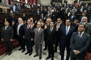 Apoyo a Gálvez y Vásquez, postuladora para fiscal general y acusaciones resaltan en el Congreso