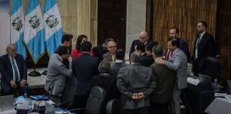 Diferentes reacciones ha generado la decisión de la comisión de postulación de apartar a abogados representantes de personas vinculadas al crimen organizado. Foto La Hora: Daniel Ramírez