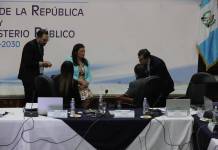 La Comisión de Postulación para elegir candidatos a dirigir el MP abrió un nuevo debate sobre la posible continuidad de jueces dentro del proceso. Foto La Hora: Daniel Ramírez