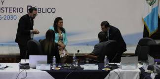 La Comisión de Postulación para elegir candidatos a dirigir el MP abrió un nuevo debate sobre la posible continuidad de jueces dentro del proceso. Foto La Hora: Daniel Ramírez