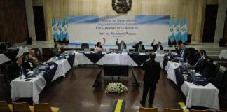 La Comisión de Postulación para elegir candidatos a dirigir el MP fijo fecha para recibir la papelería de los aspirantes. Foto La Hora: Daniel Ramírez