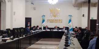 Los comisionados no aceptan las pruebas de descargo de tres aspirantes a magistrados. Foto: La Hora