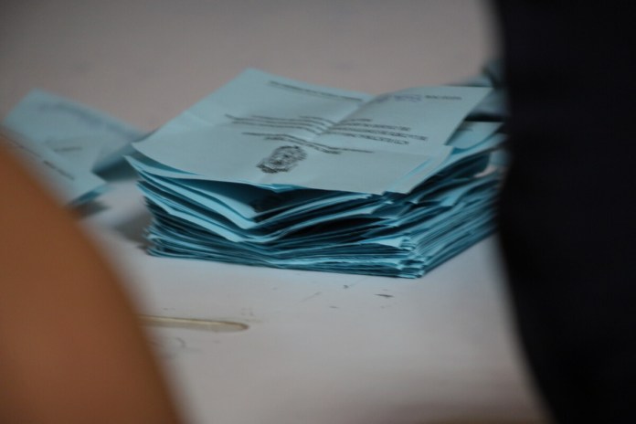 La Corte de Constitucionalidad se dispone a resolver los recursos que pueden aclarar la participación de las ciencias afines en las elecciones del CANG. Foto La Hora: Daniel Ramírez