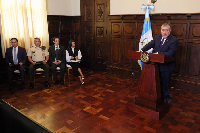 Proceso de designación de la CC por el Ejecutivo contemplará únicamente a los 76 aspirantes y no perfiles externos.