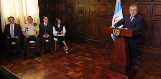 Proceso de designación de la CC por el Ejecutivo contemplará únicamente a los 76 aspirantes y no perfiles externos.