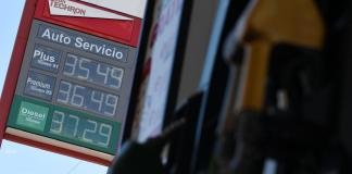 El precio de los combustibles registró un alza de hasta Q2 en estaciones de la Ciudad de Guatemala, según una verificación de La Hora.