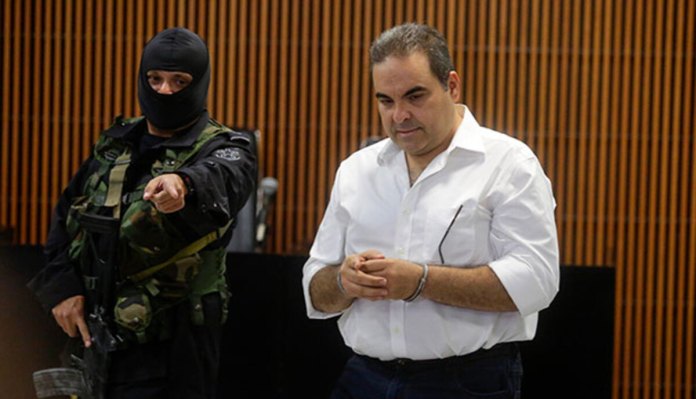 A 6 años de ser condenado, Fiscalía de El Salvador extingue 25 inmuebles del expresidente Tony Saca