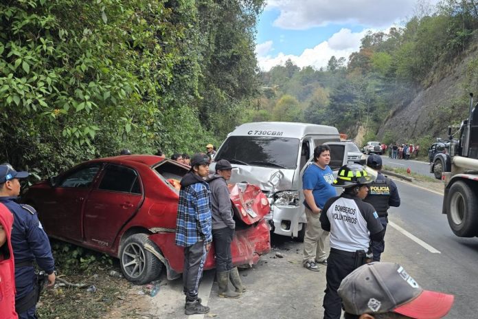 Accidente km 103 DGT sanciona a dos buses por falta documentación y seguro a tercer tras accidente en ruta Interamericana.