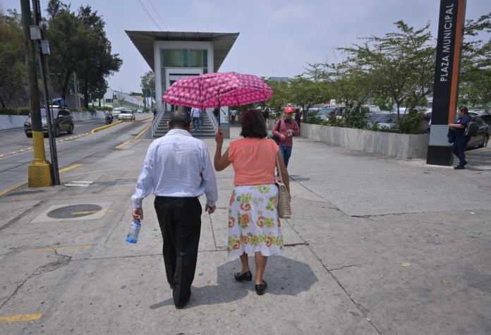 Archivo clima Archivo de Clima en la zona 1 capitalina. Foto La Hora: Jose Orozco