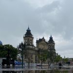 Archivo de lluvias por ingreso de frente frío en el Centro Histórico. Foto La Hora: Jose Orozco