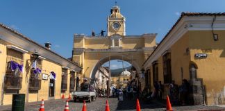 El Consejo Nacional para la Protección de La Antigua Guatemala autorizó a la municipalidad realizar el remozamiento del Arco de Santa Catalina. Foto La Hora: Municipalidad Antigua Guatemala