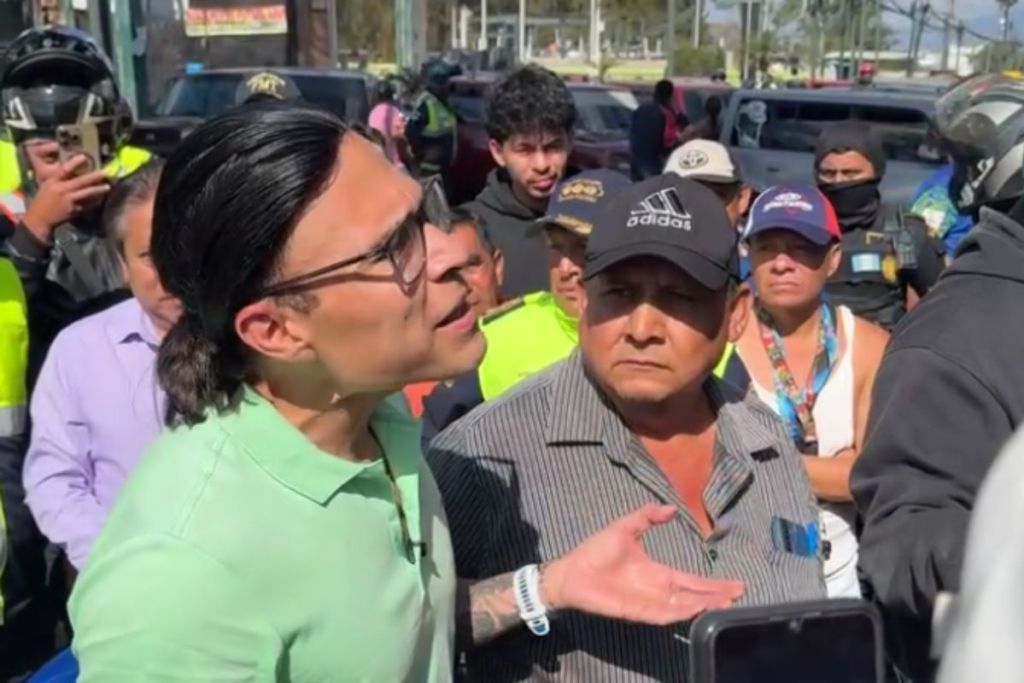 Neto Bran pide a taxistas no autorizados mantener tarifa de pasaje en Q5.00. Foto La Hora: RR.SS.