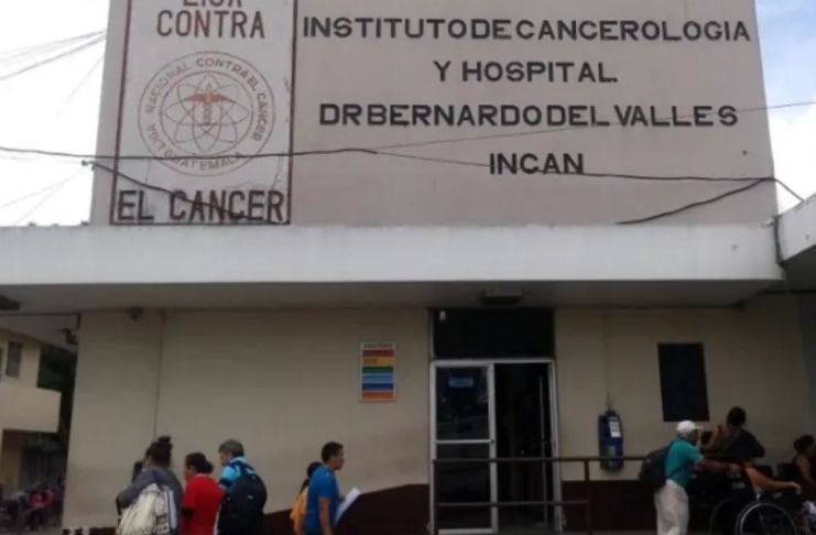 Incan acciona legalmente y denuncia falta de fondos del Ministerio de Salud. Foto La Hora: Archivo.