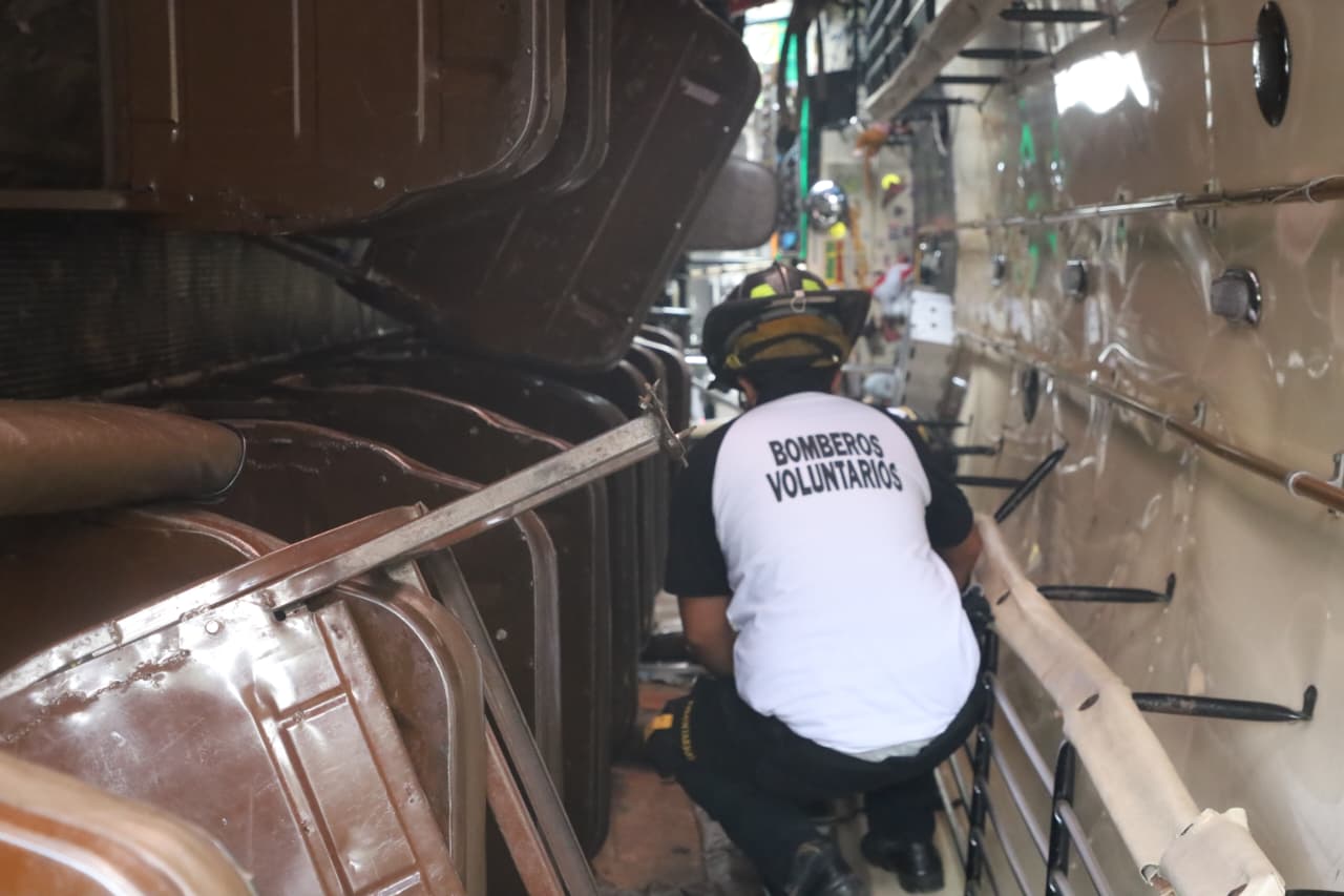 Accidente de bus extraurbano deja 12 lesionados en el km 38, ruta a El Salvador