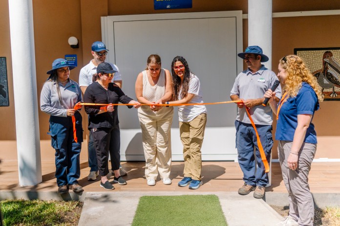 Inauguración de nuevo espacio de encuentro en el Centro de Conservación Marina. Foto: Asociación Guatemalteca de Historia Natural.