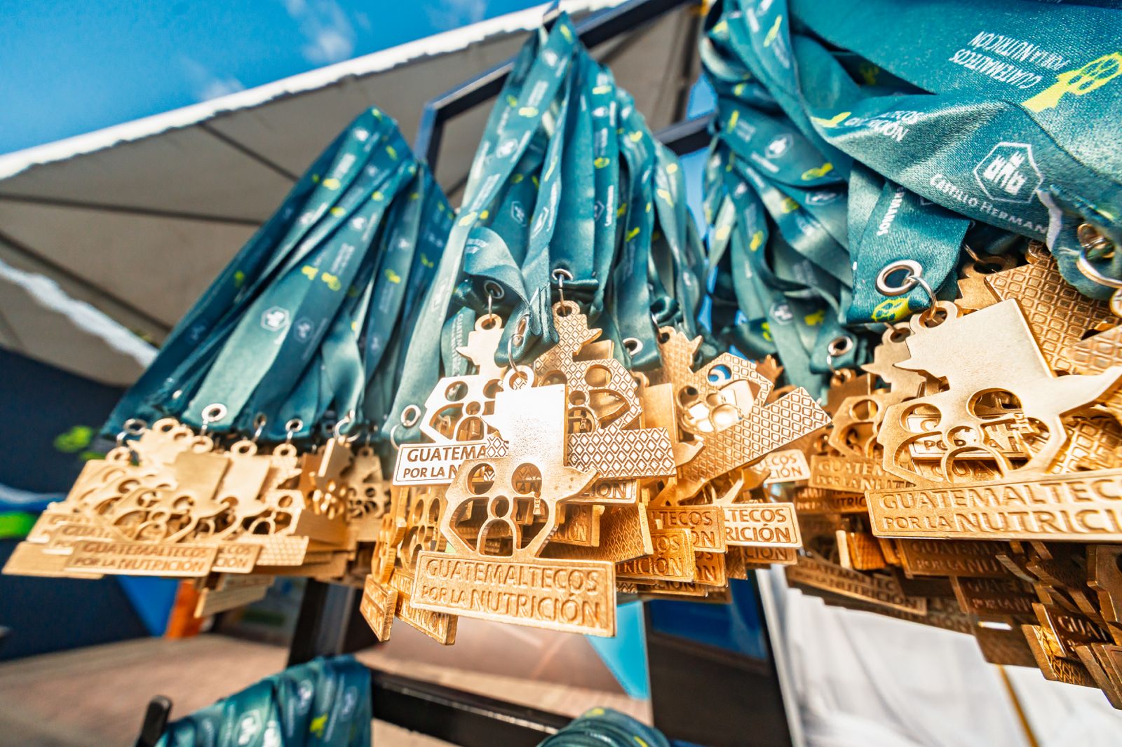 Los corredores recibieron medallas de participación. Foto: Cortesía Guatemaltecos por la Nutrición.