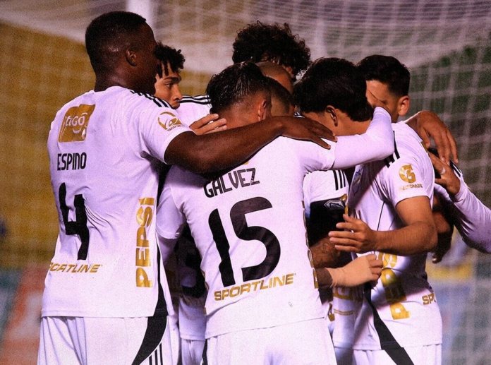 Comunicaciones Comunicaciones venció 3-2 a Malacateco en la jornada 11 del Torneo Clausura 2026 y es nuevo líder de la Liga Nacional.