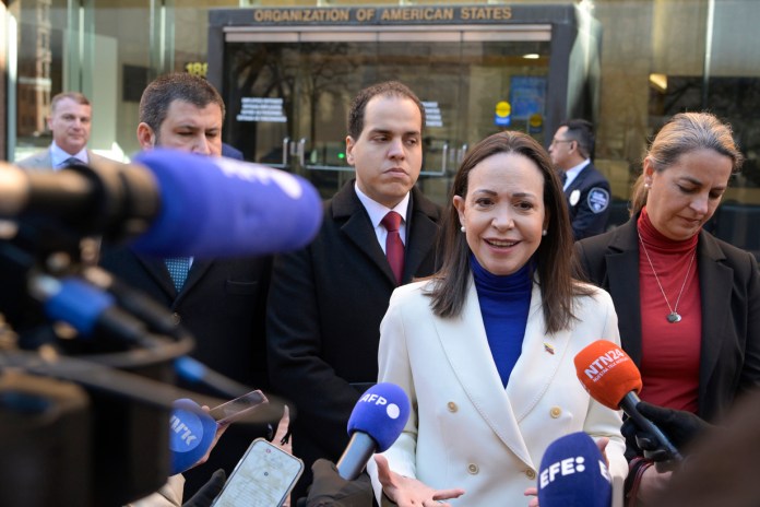 María Corina Machado María Corina Machado dice que retornará a Venezuela.