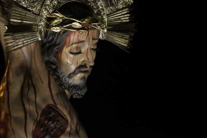 Guatemala cuenta con una de las imágenes más antiguas de un Cristo Crucificado con características únicas, siendo, el de la Preciosa Sangre. Foto La Hora: Sergio Osegueda