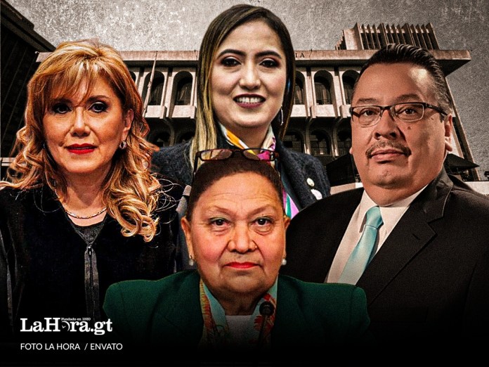 La magistrada titular Dina Ochoa, la fiscal general María Consuelo Porras y el magistrado suplente Luis Rosales suenan entre los tres favoritos de la Corte Suprema de Justicia. Foto La Hora: Jesús Ríos.