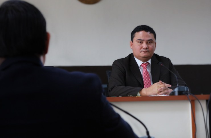 Sobre el juez Fredy Orellana pesan cuatro denuncias administrativas que piden encuadrar sus acciones en una falta gravísima y sea destituido. Foto La Hora: Archivo.