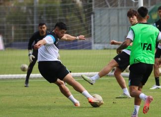 Tres jóvenes futbolistas podrían hacer su debut con la Bicolor en el partido amistoso entre Guatemala y Argelia.