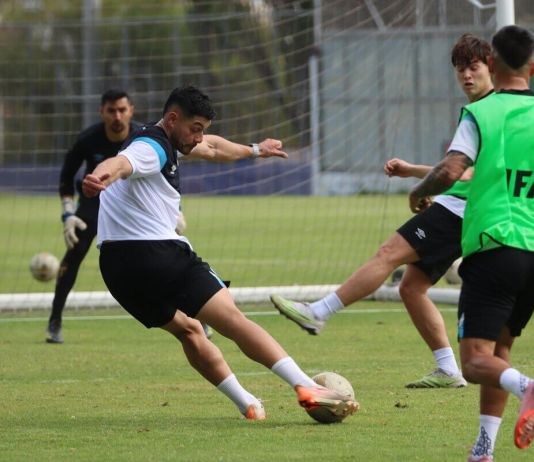 Tres jóvenes futbolistas podrían hacer su debut con la Bicolor en el partido amistoso entre Guatemala y Argelia.