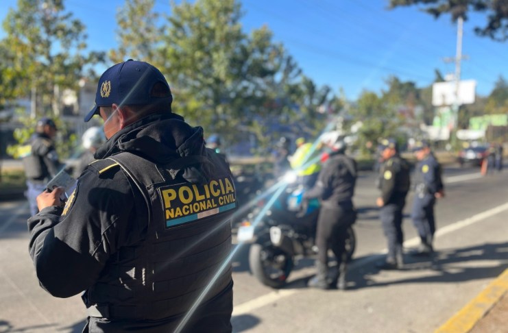 PNC: 54 multas por contra carreras clandestinas en Antigua y más de 6 mil motos consignadas en 2026.