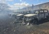 Incendio consume predio de vehículos de la PNC en El Progreso, Jutiapa Los vehículos consignados y que se resguardaban en un predio de la PNC fueron consumidas por las llamas tras el incendio. Foto La Hora: Noticias Jutiapa