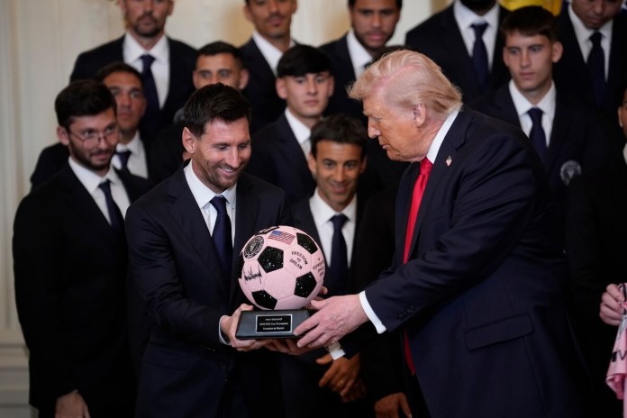 Donald Trump recibió en la Casa Blanca a Lionel Messi y al resto del equipo del Inter Miami al ser los actuales campeones de la MLS.