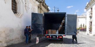 Ocho obras del Museo de Arte Colonial son trasladadas.